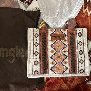 WRANGLER HANDBAG, BRAND NEW NEVER USED STILL IN PACKAGING